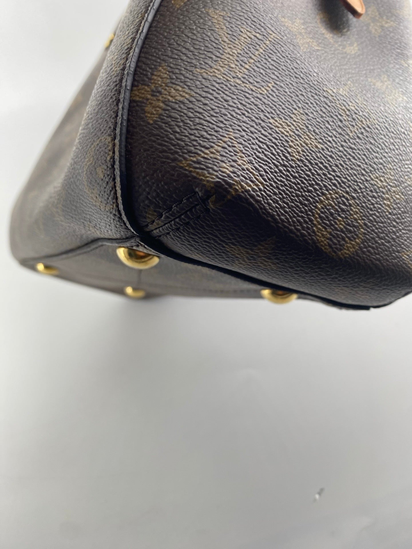 Louis Vuitton Montaigne BB