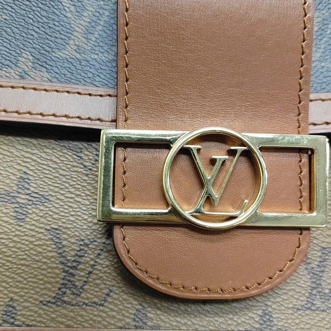 Louis Vuitton Dauphine MM