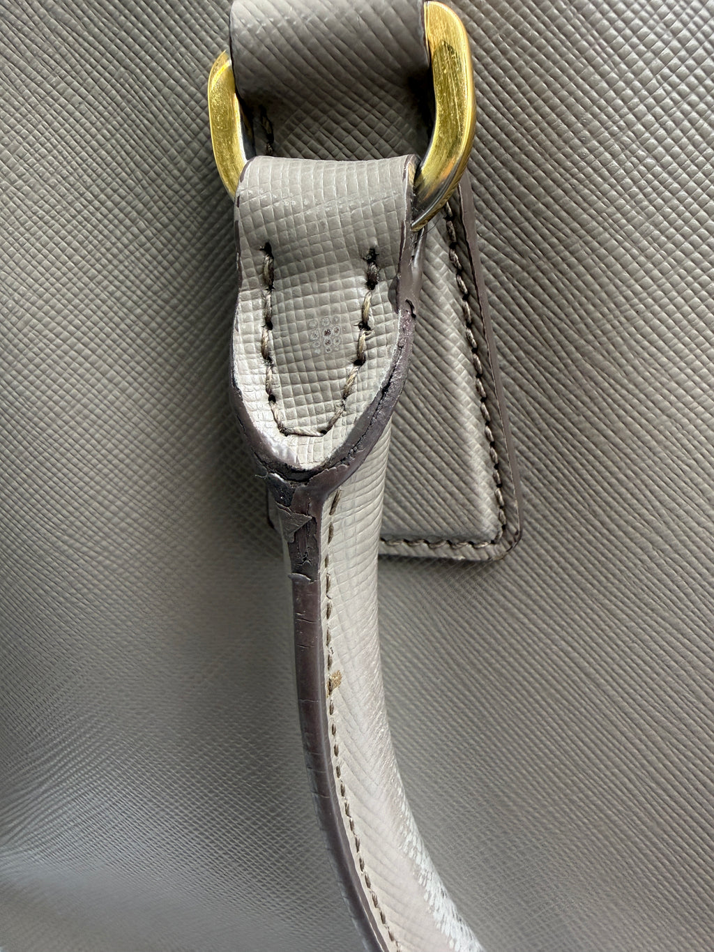 Prada Saffiano Lux Executive Tote in Argilla (Taupe / Grey)