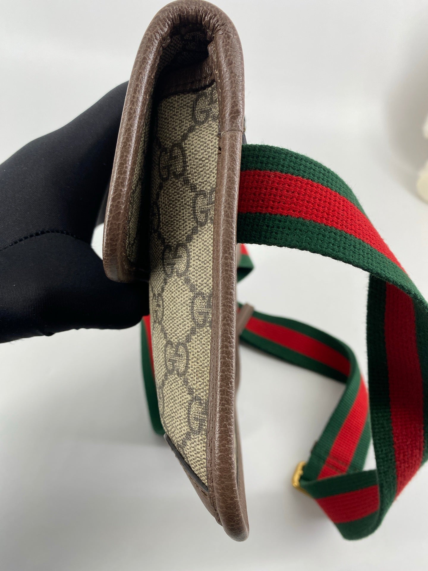 Gucci GG Supreme Crossbody