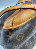 Louis Vuitton Vintage Estrela MM in Monogram Canvas and Vachetta Leather