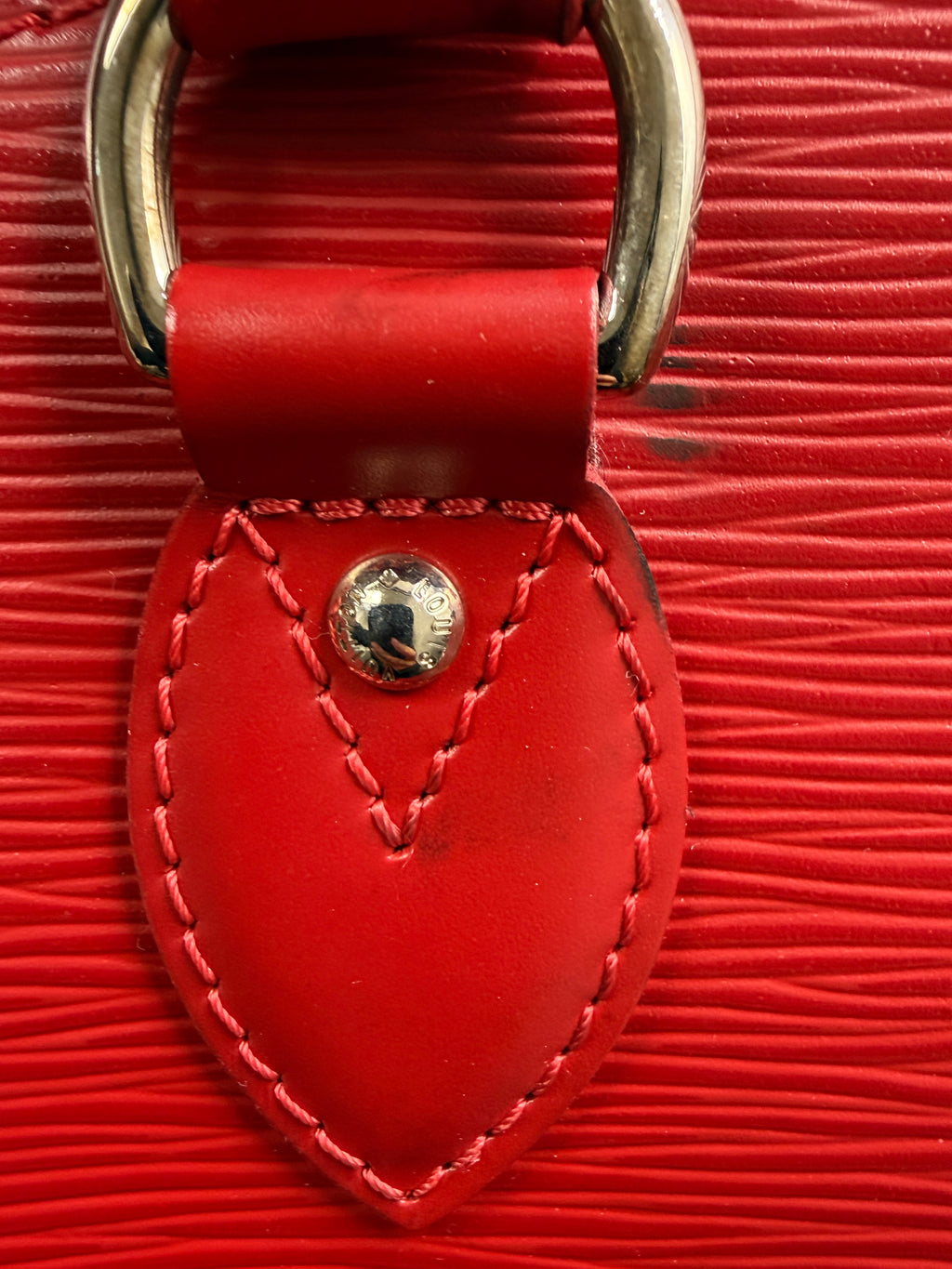 Louis Vuitton Vintage Pont Neuf PM in Castilian Red Epi Leather