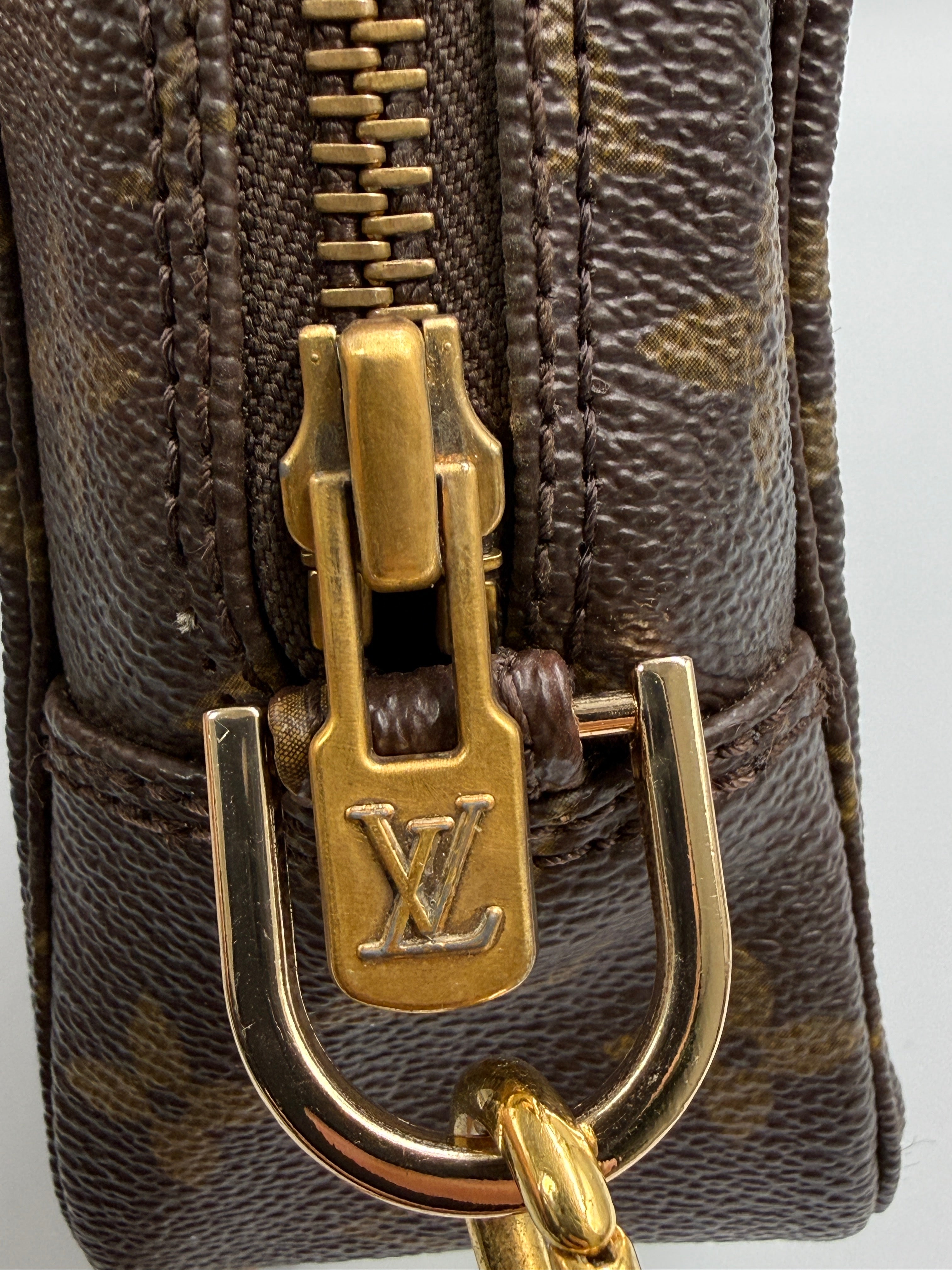 Louis Vuitton Vintage Trousse Toilette 23 in Monogram Canvas
