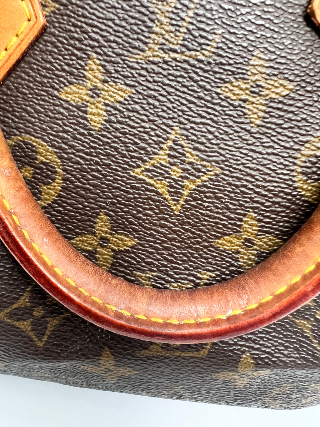 Louis Vuitton Speedy 25 (2000) Monogram Duffle Bag