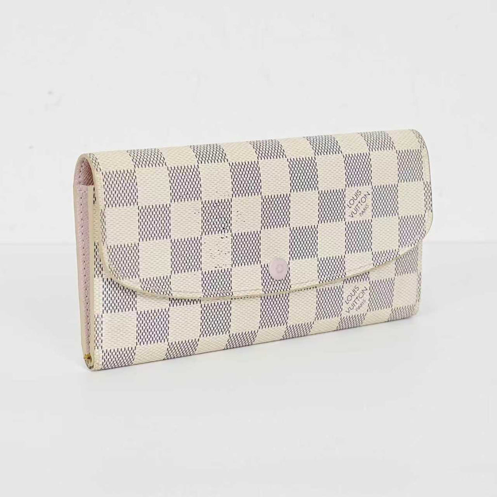 Louis Vuttion Emilie Wallet
