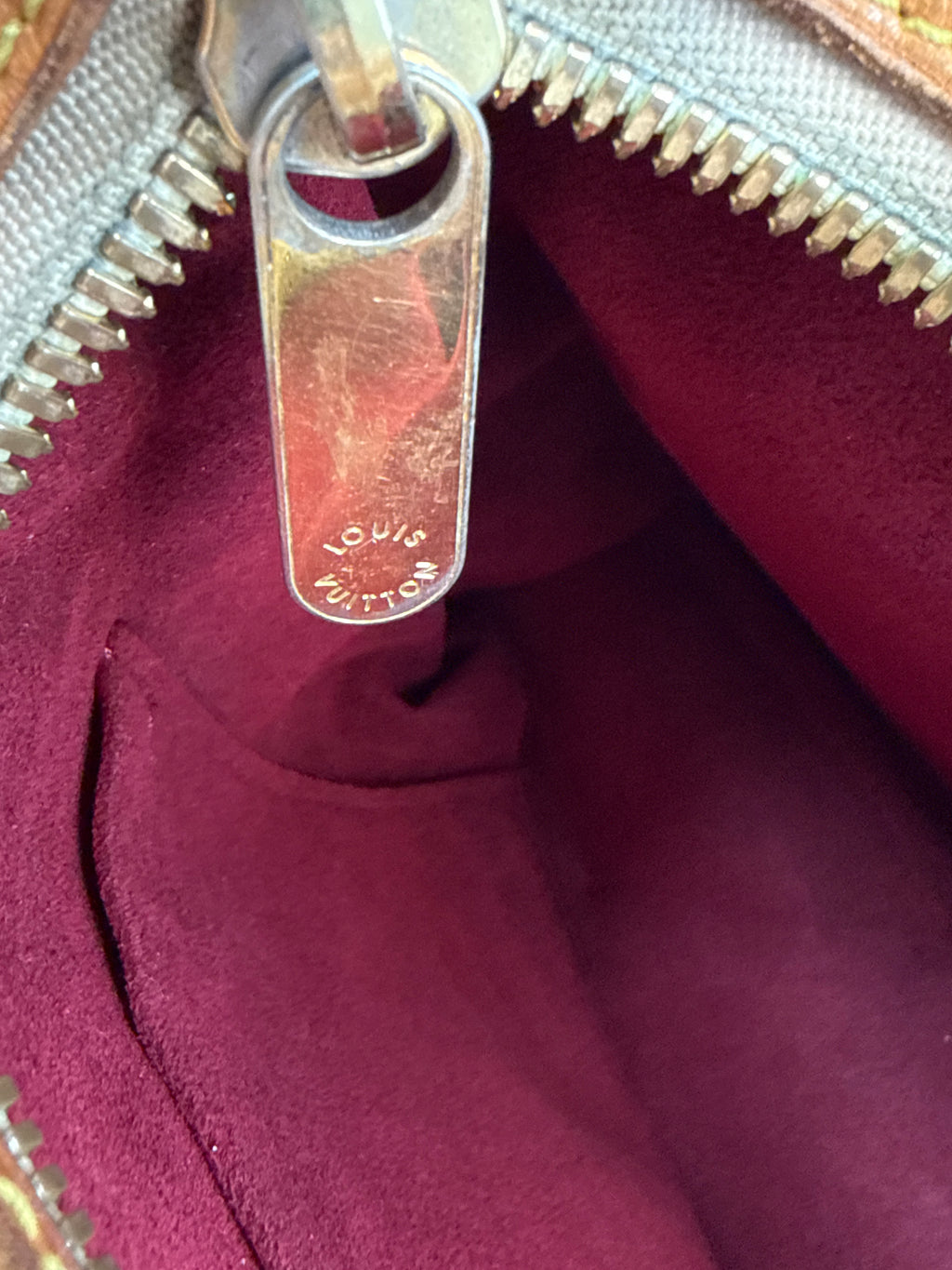 Louis Vuitton x Takashi Murakami Vintage Monogram Multicolore Hudson GM in Blanc