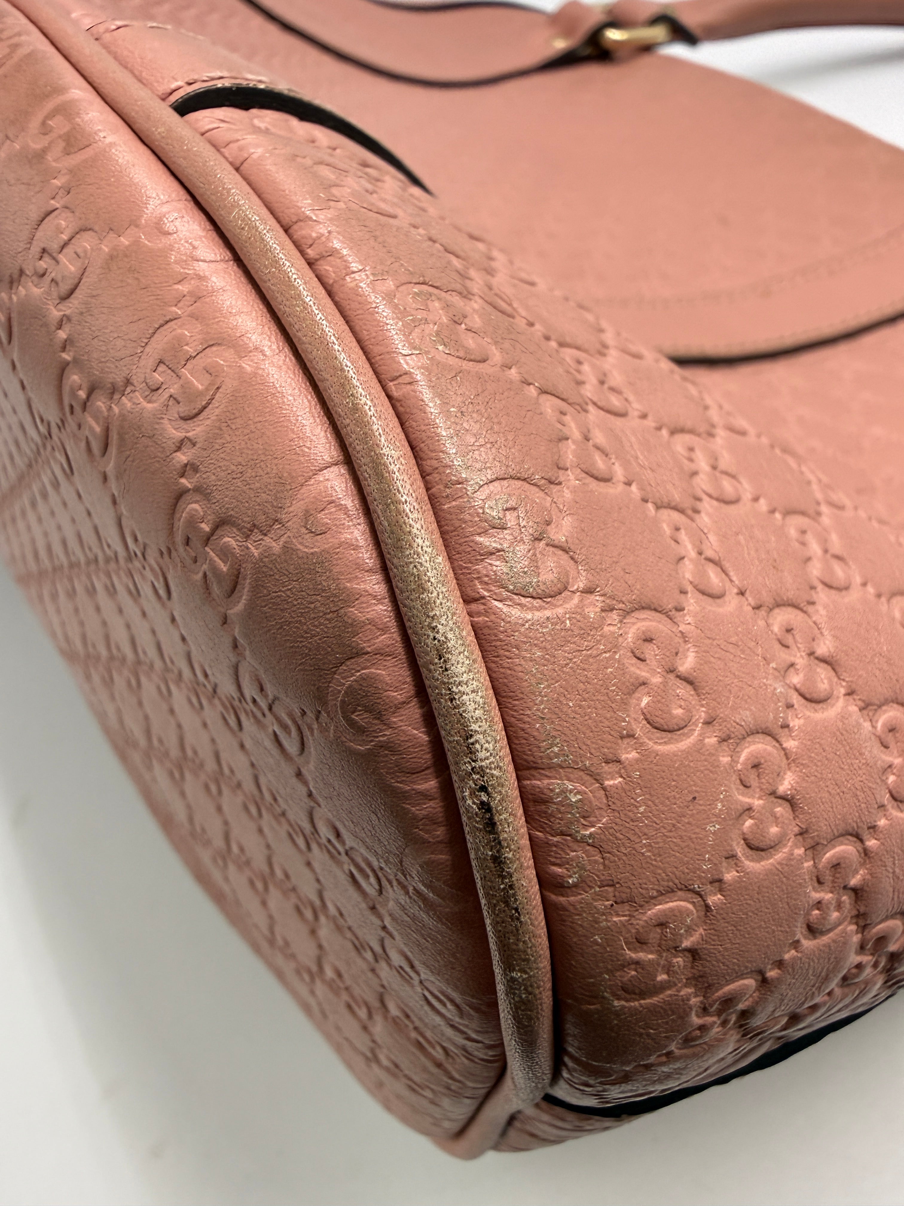 Gucci Medium Microguccissima Dome Top Handle Bag in Dusty Pink
