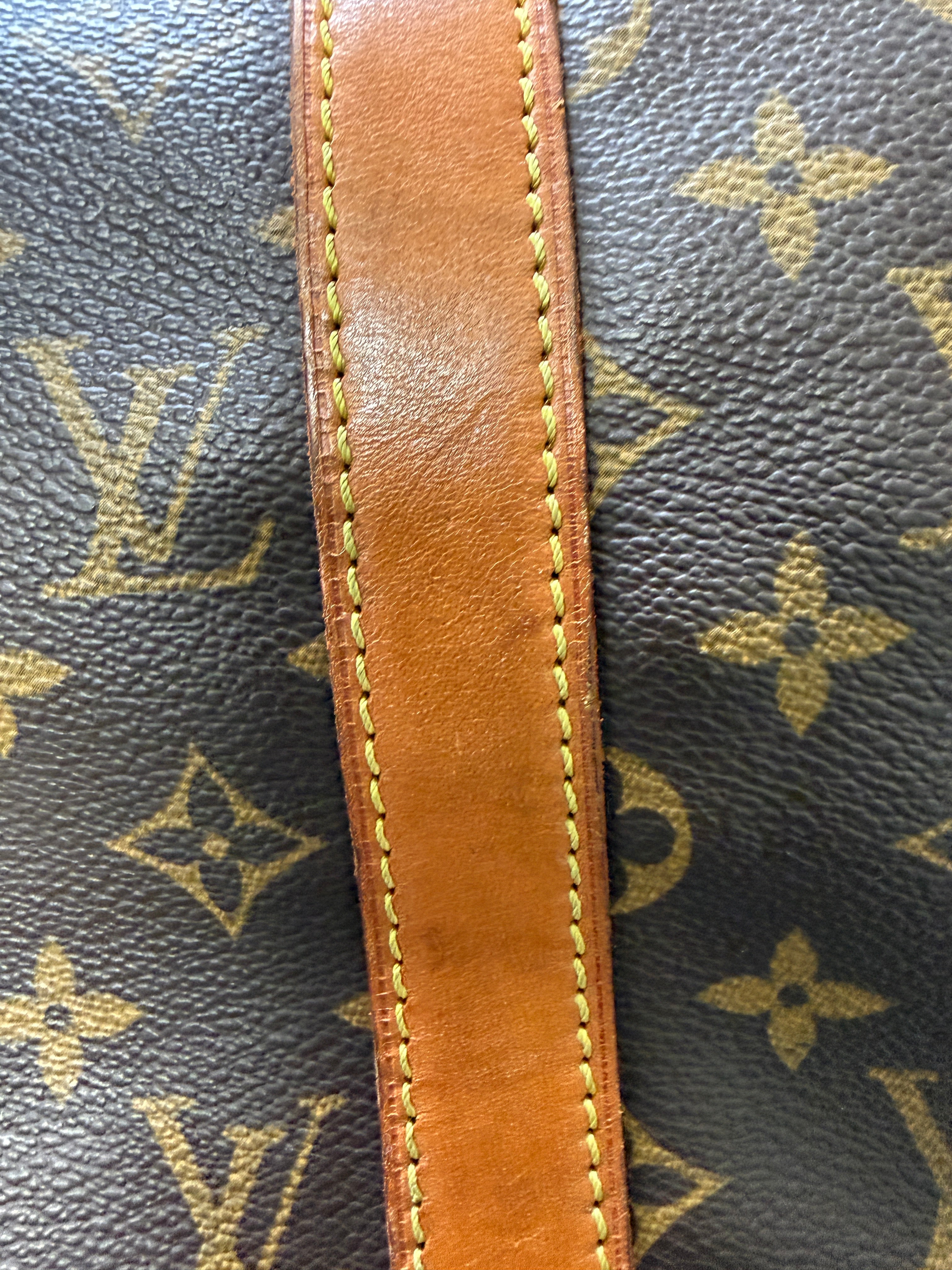 Louis Vuitton Keepall Bandoulière 50 Monogram Canvas Travel Duffle Bag