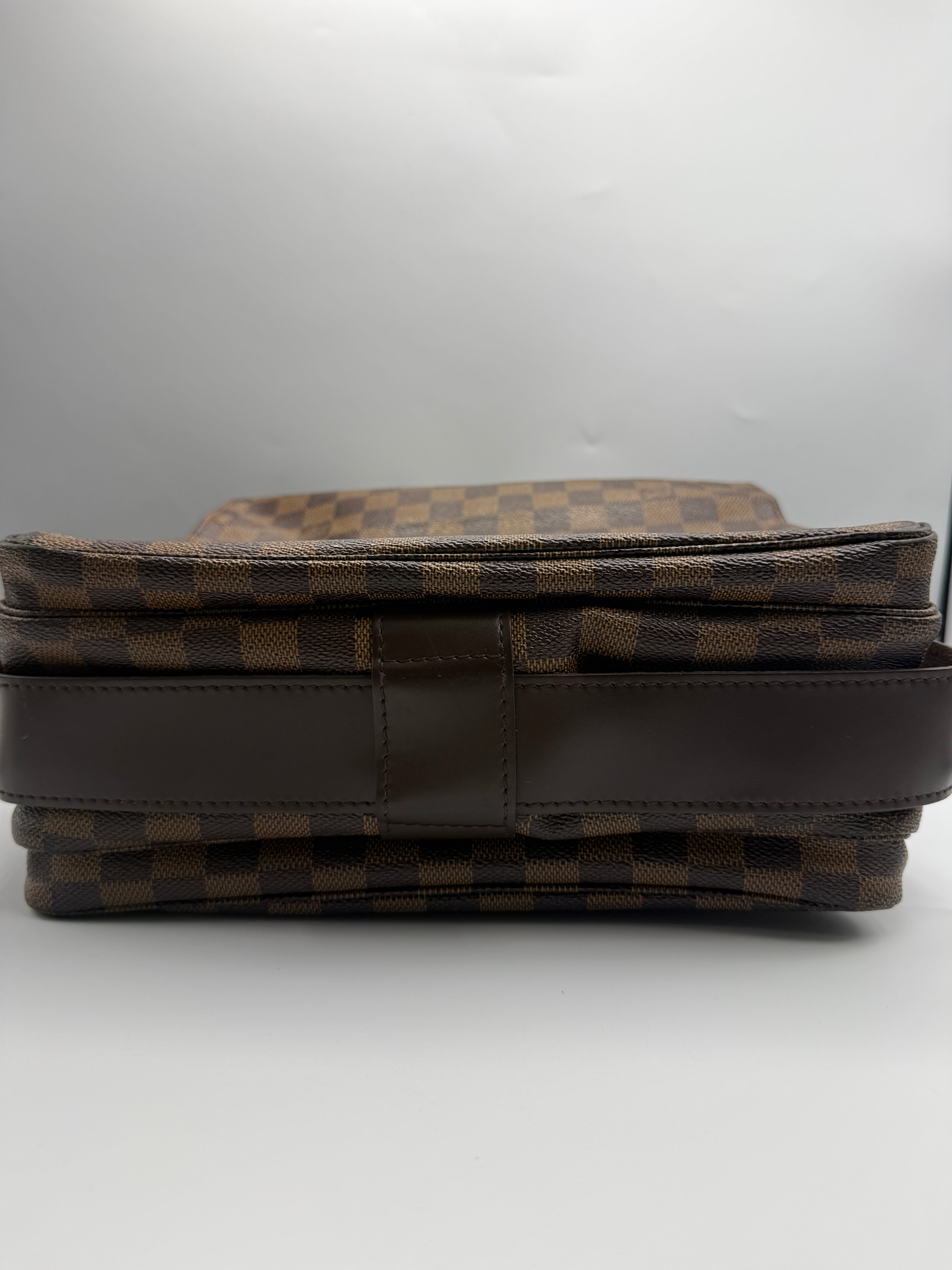 Louis Vuitton Naviglio Messenger Bag in Damier Ébène Canvas