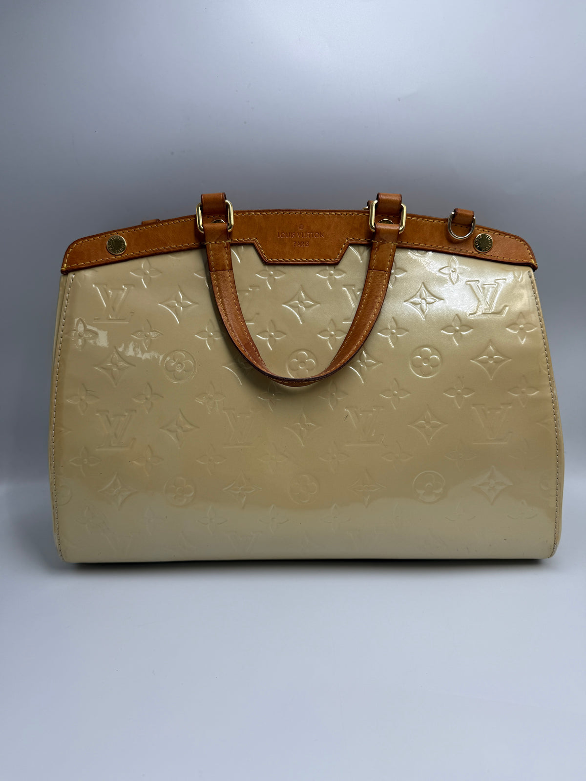 Louis Vuitton (VI0121) Brea MM Monogram Vernis Leather Bag – Yellow