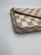 Louis Vuitton Félicie Pochette (2017) in Damier Azur Canvas - Preloved