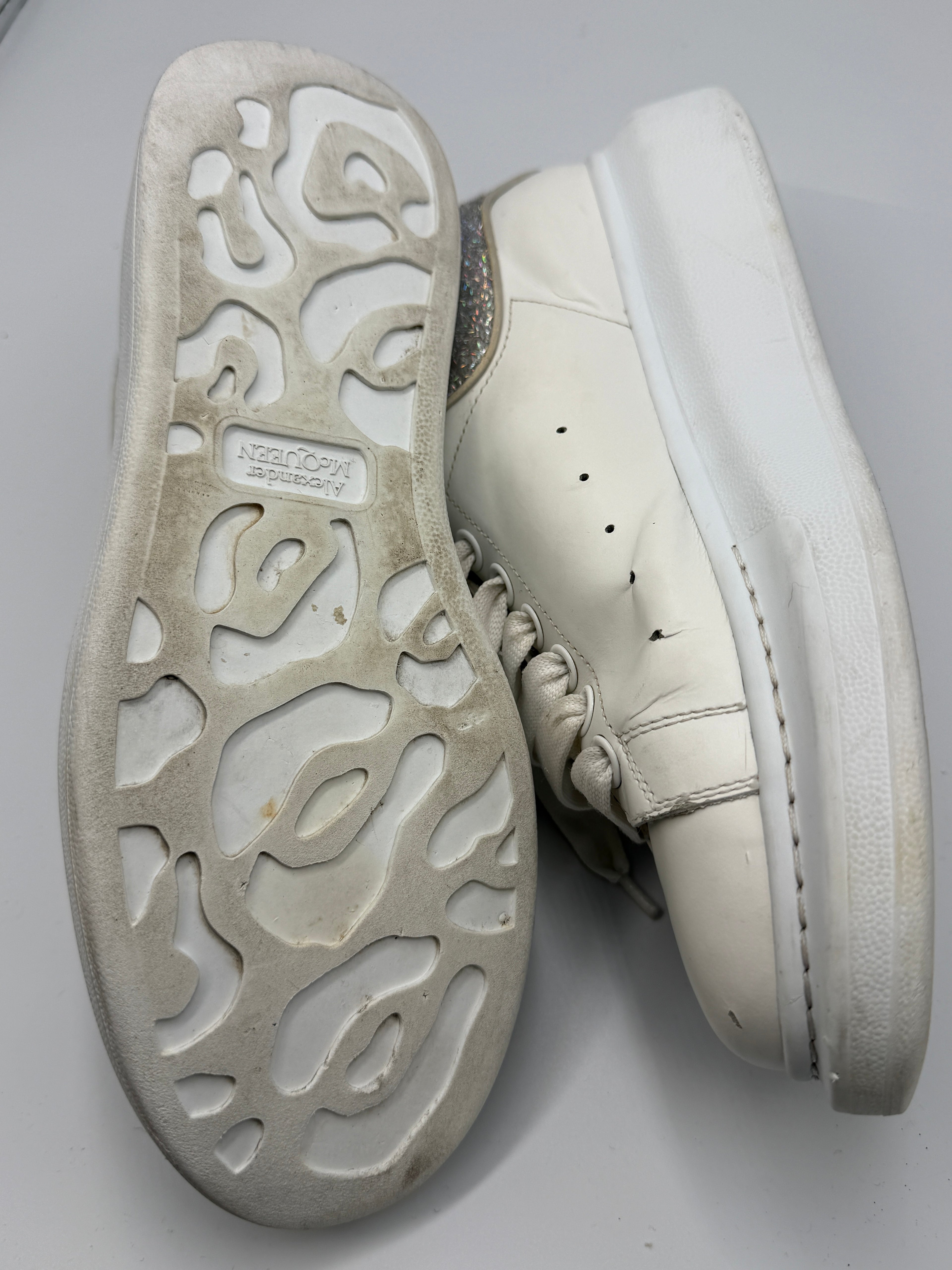 Alexander McQueen White Sneakers Pre-owned