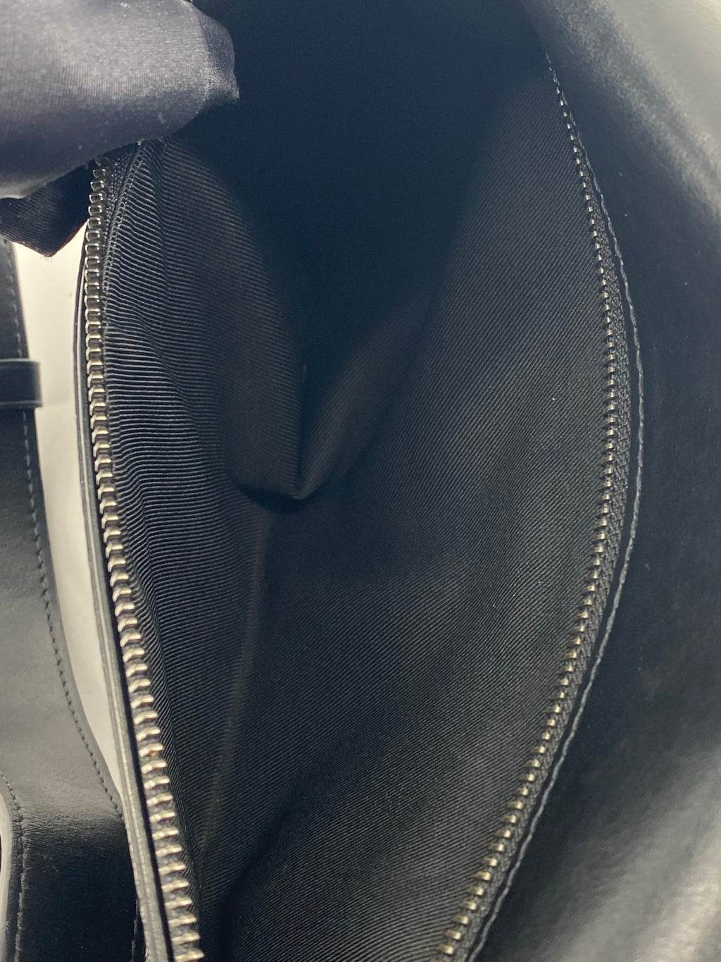 LV Men's Discovery Bumbag