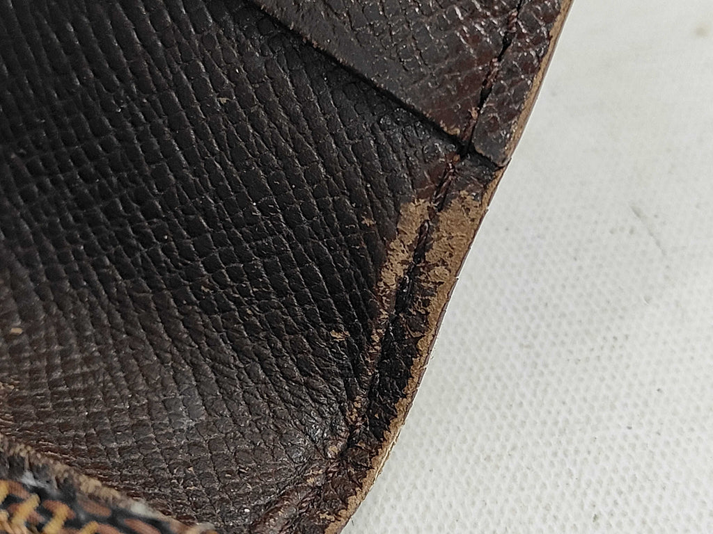 Louis Vuitton Damier Ebene Card Holder