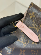 Louis Vuitton Neonoe Bag