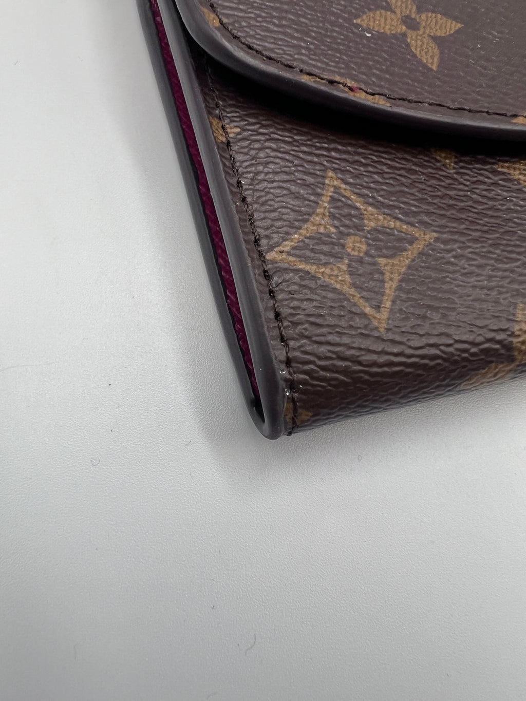 Louis Vuitton Monogram Sarah Wallet