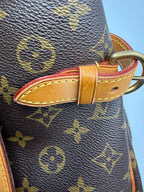 Louis Vuitton Vintage Batignolles Horizontal in Monogram Canvas