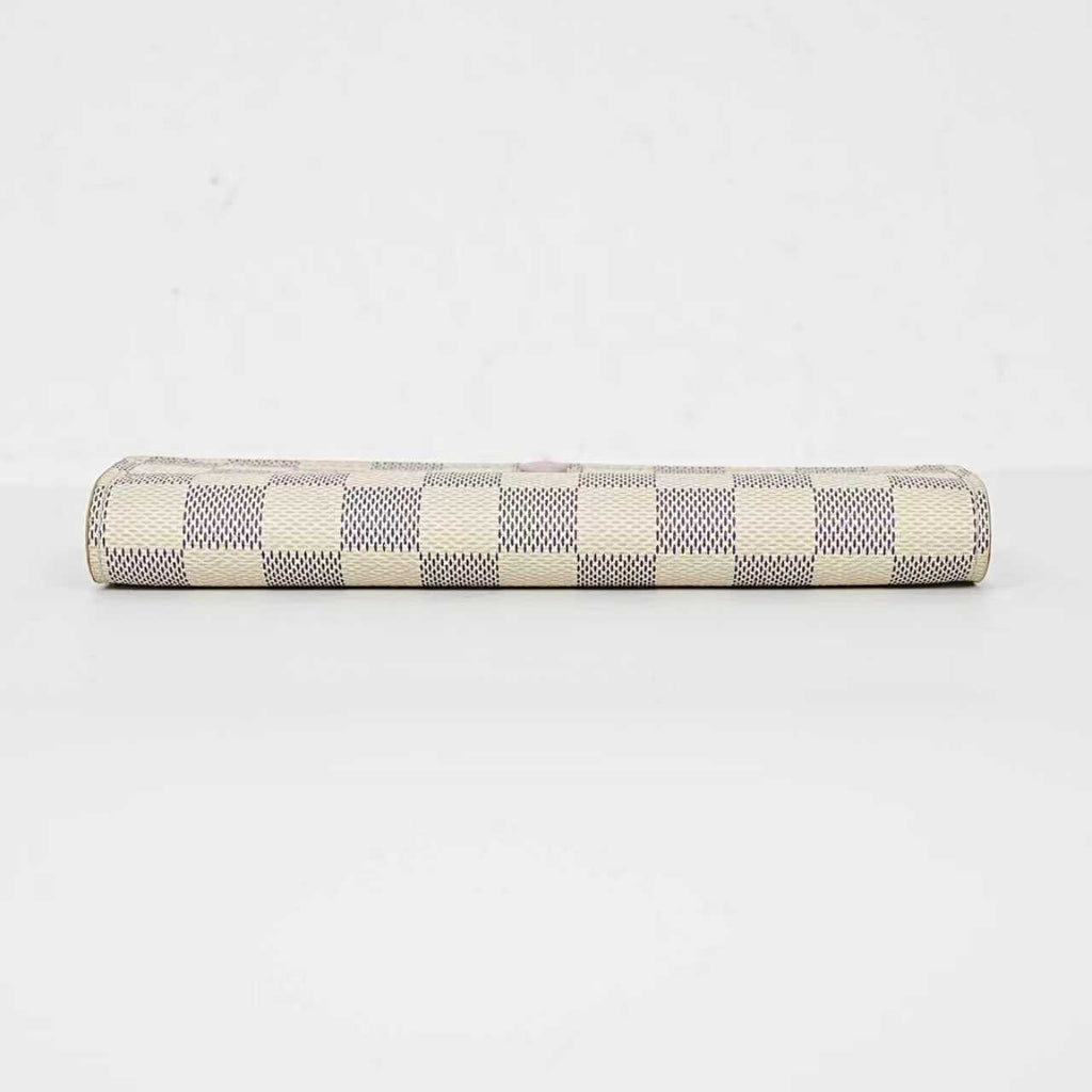 Louis Vuttion Emilie Wallet