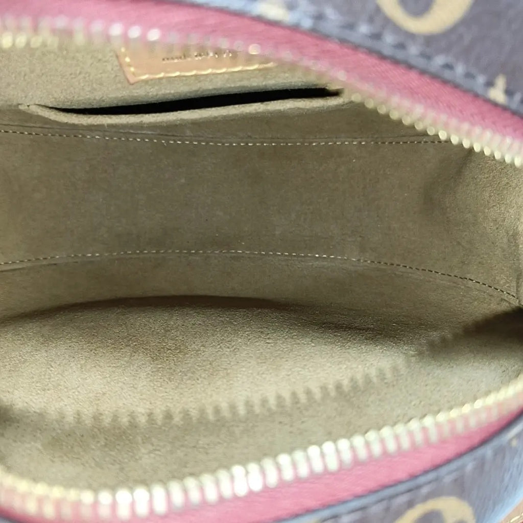 LV Boite Chapeau Souple PM