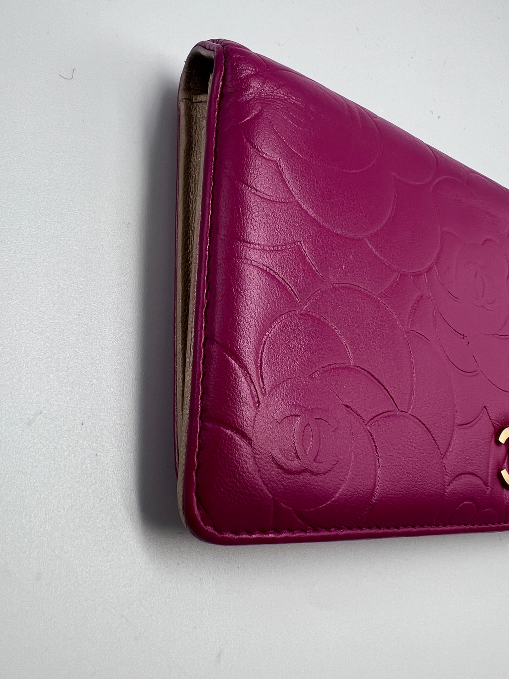 Chanel Camellia Embossed Flap Long Wallet in Magenta / Fuchsia Lambskin with Gold Hardware