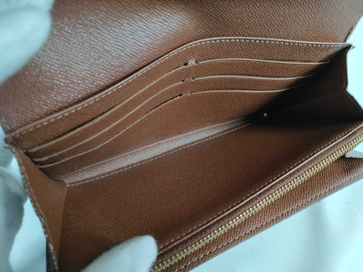 Louis Vuitton Monogram Wallet MI1016