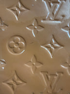 Louis Vuitton ( 2013 ) Brea MM Monogram Vernis Leather Bag – Beige
