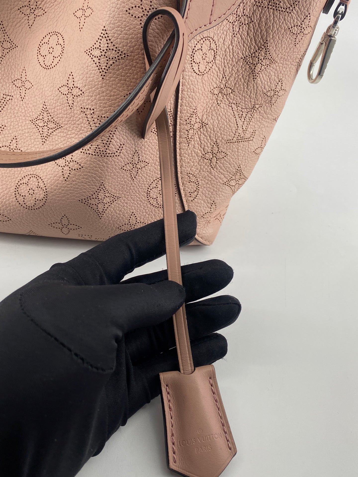 Louis Vuitton Hina PM