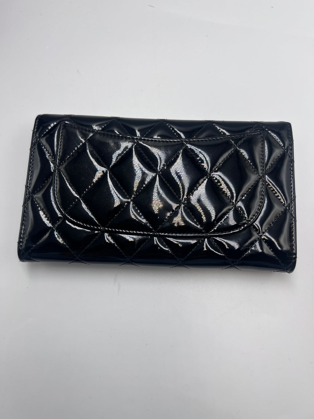 Chanel Classic Quilted Flap Wallet / Medium Wallet in Black Patent Leather with Silver Hardware
