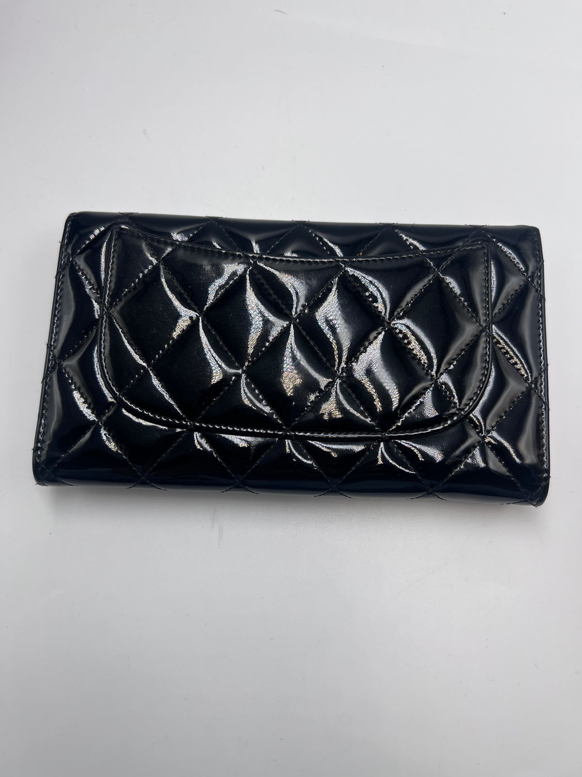 Chanel Classic Quilted Flap Wallet / Medium Wallet in Black Patent Leather with Silver Hardware