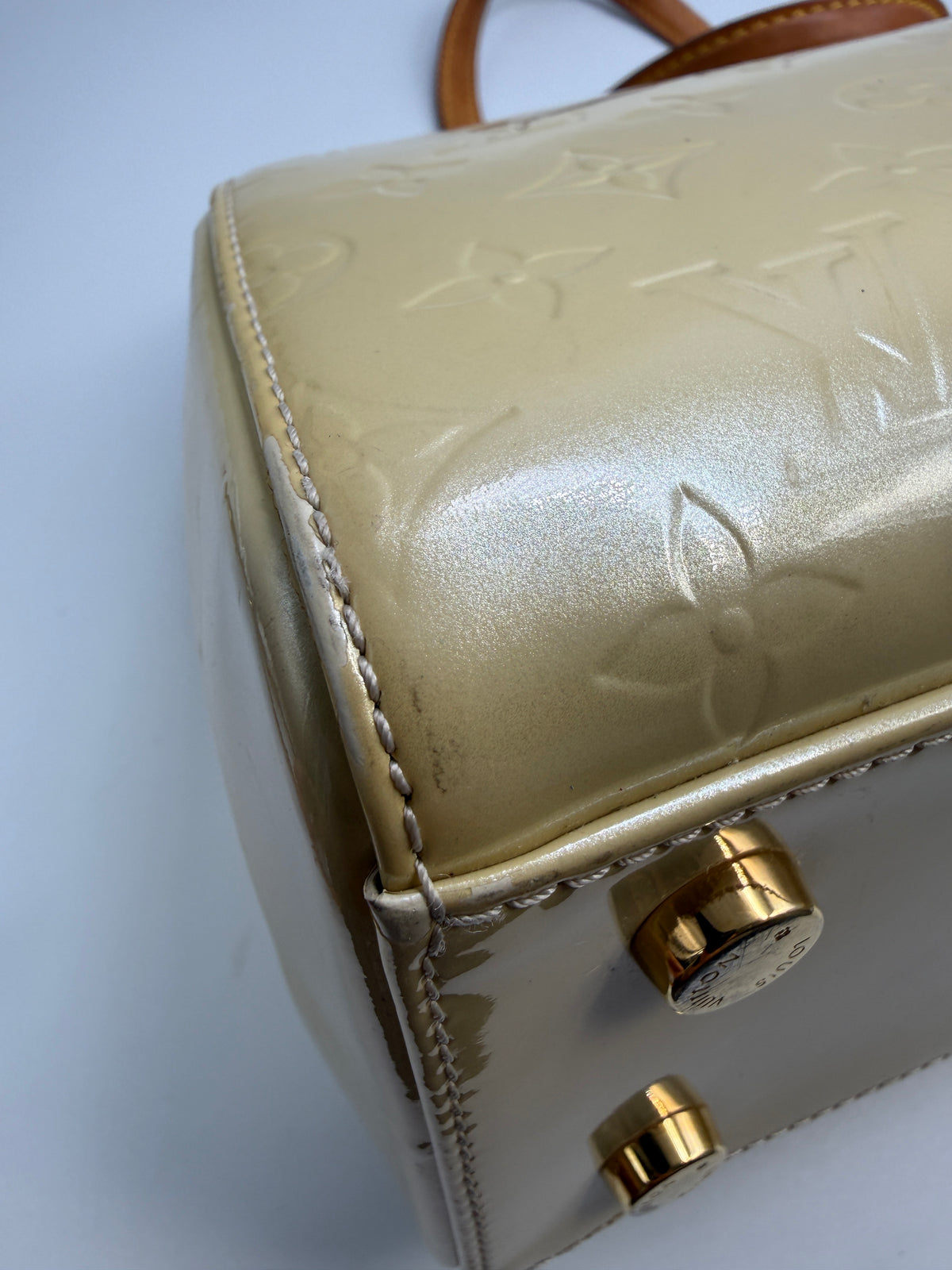 Louis Vuitton (VI0121) Brea MM Monogram Vernis Leather Bag – Yellow