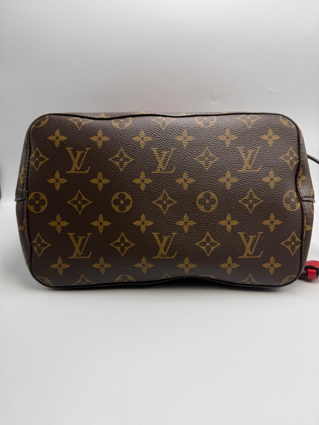 Louis Vuitton NéoNoé MM Monogram Canvas with Coquelicot Red Trim
