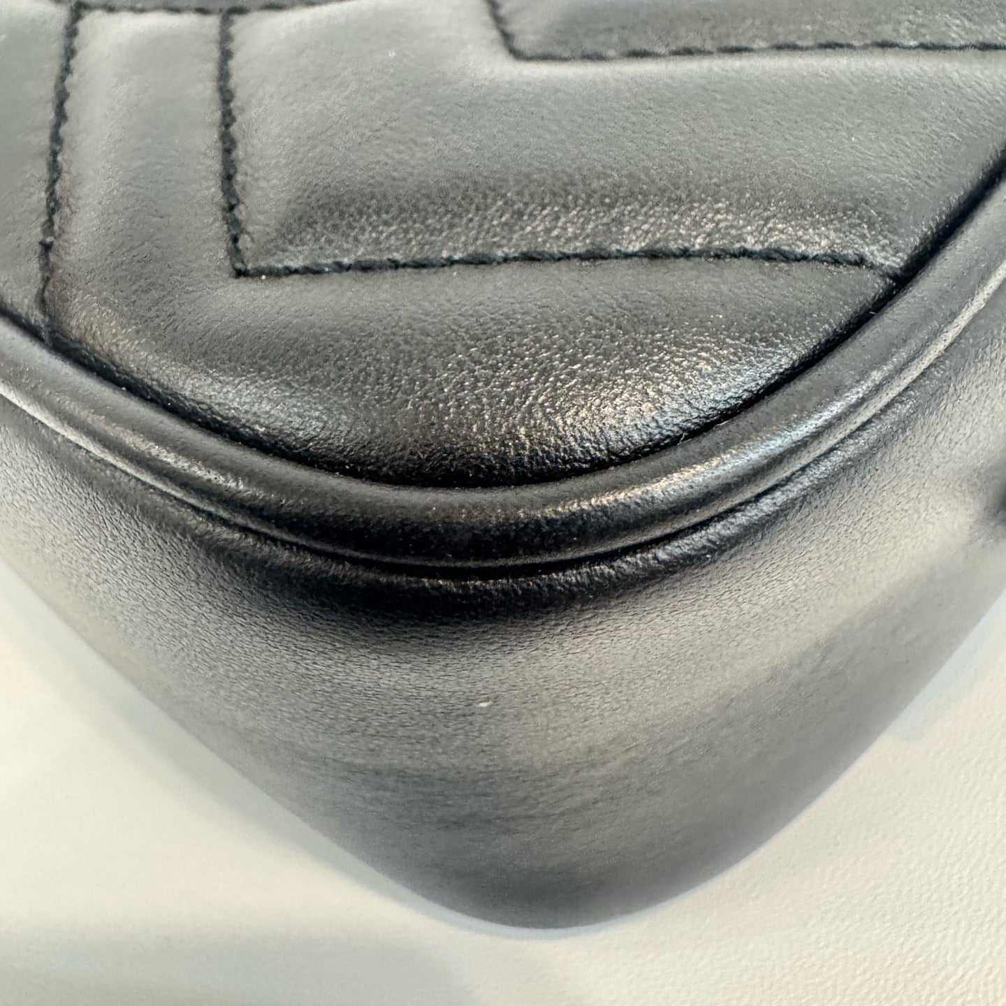 Gucci Mini Mormont Camera