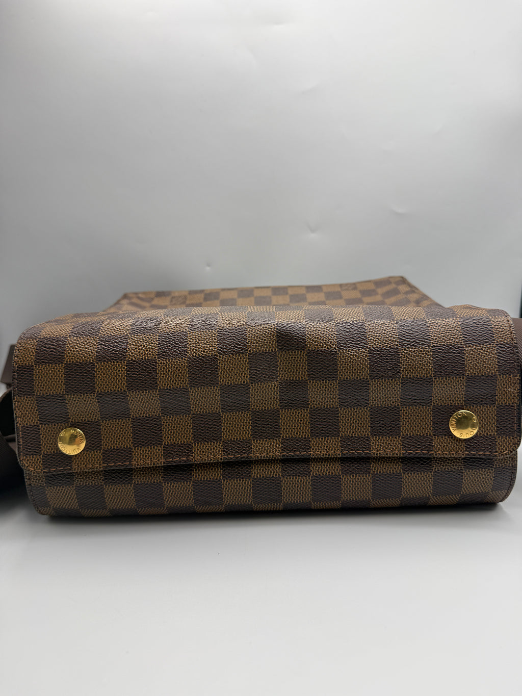 Louis Vuitton Naviglio Messenger Bag in Damier Ébène Canvas