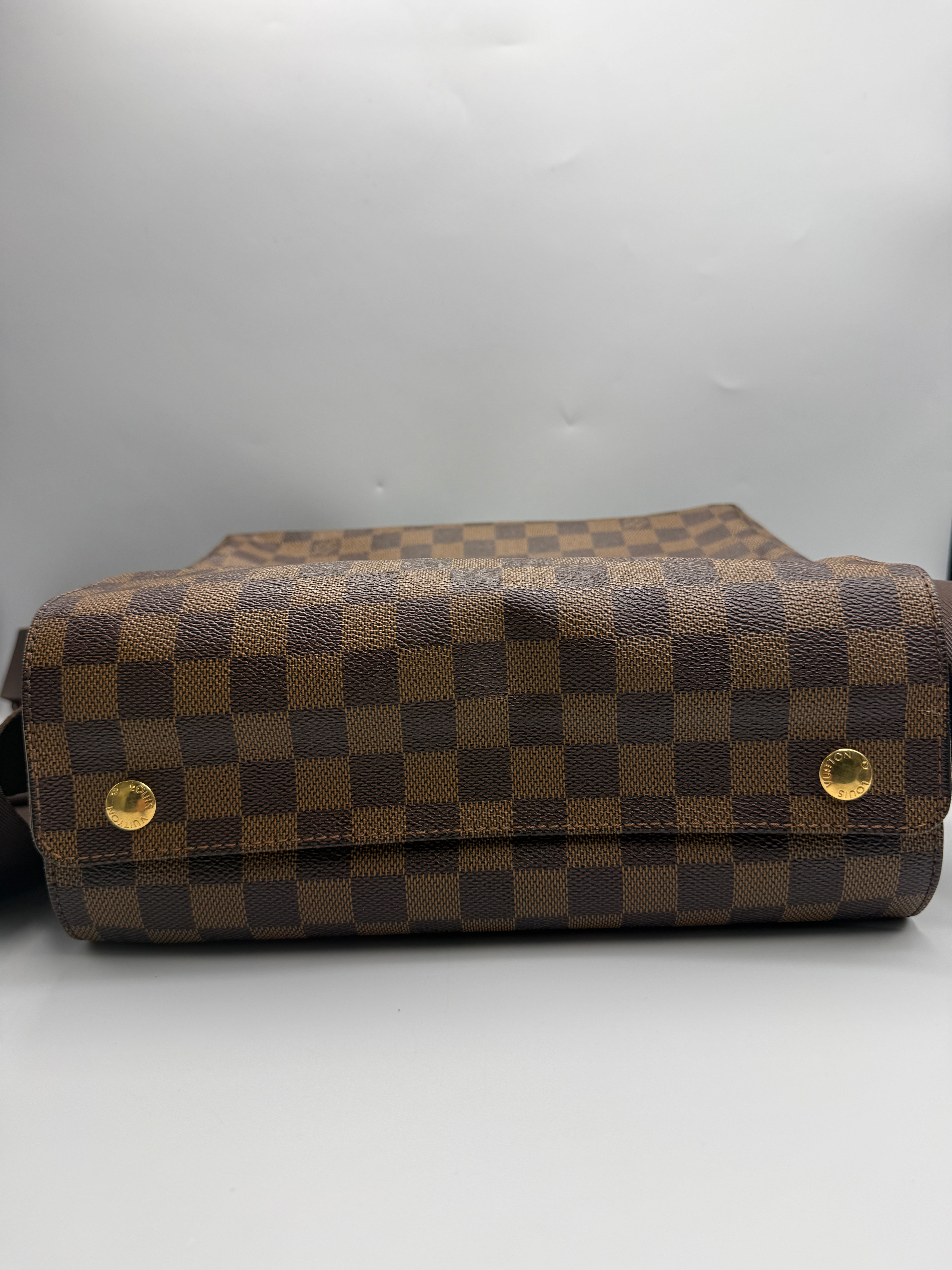 Louis Vuitton Naviglio Messenger Bag in Damier Ébène Canvas
