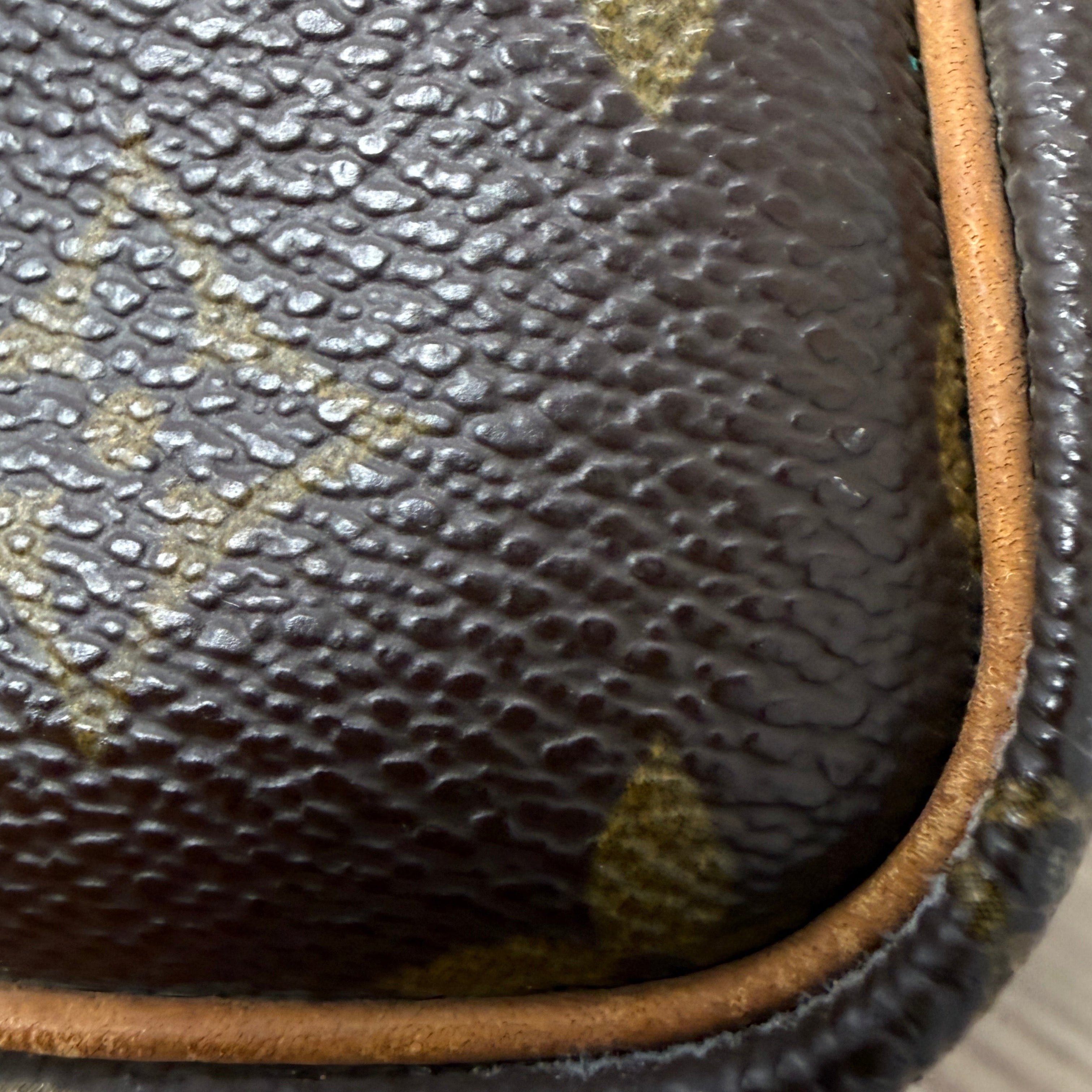 Louis Vuitton Monogram Canvas Speedy 25 -1992