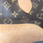 Louis Vuitton Vintage Beverly MM in Monogram Canvas and Vachetta Leather