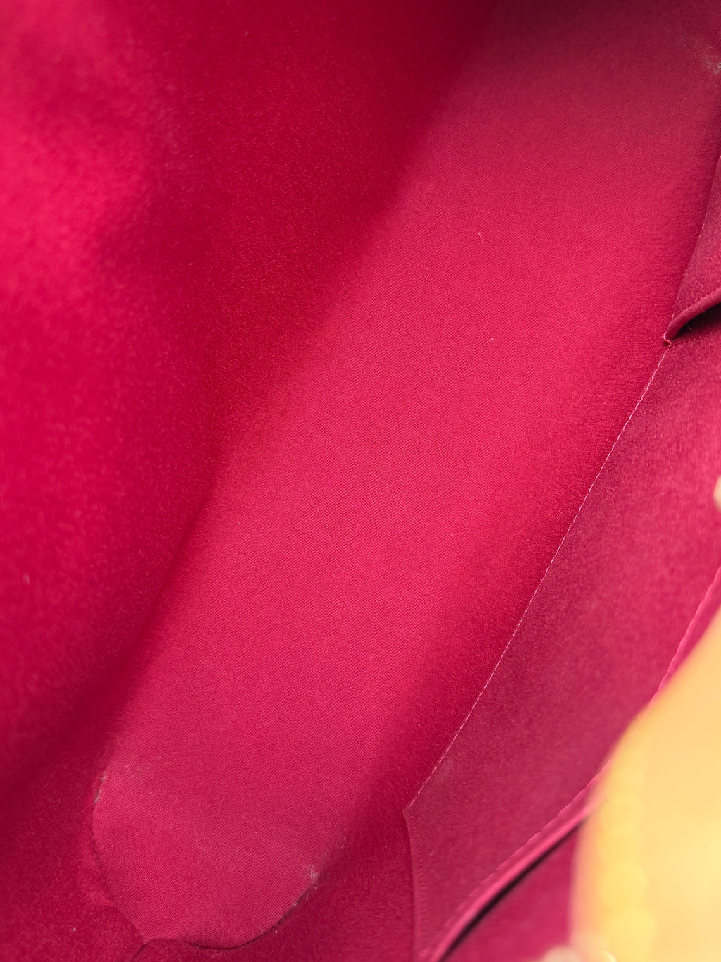 Louis Vuitton Vintage Columbus Tote in Monogram Vernis Leather (Rouge Fauviste)