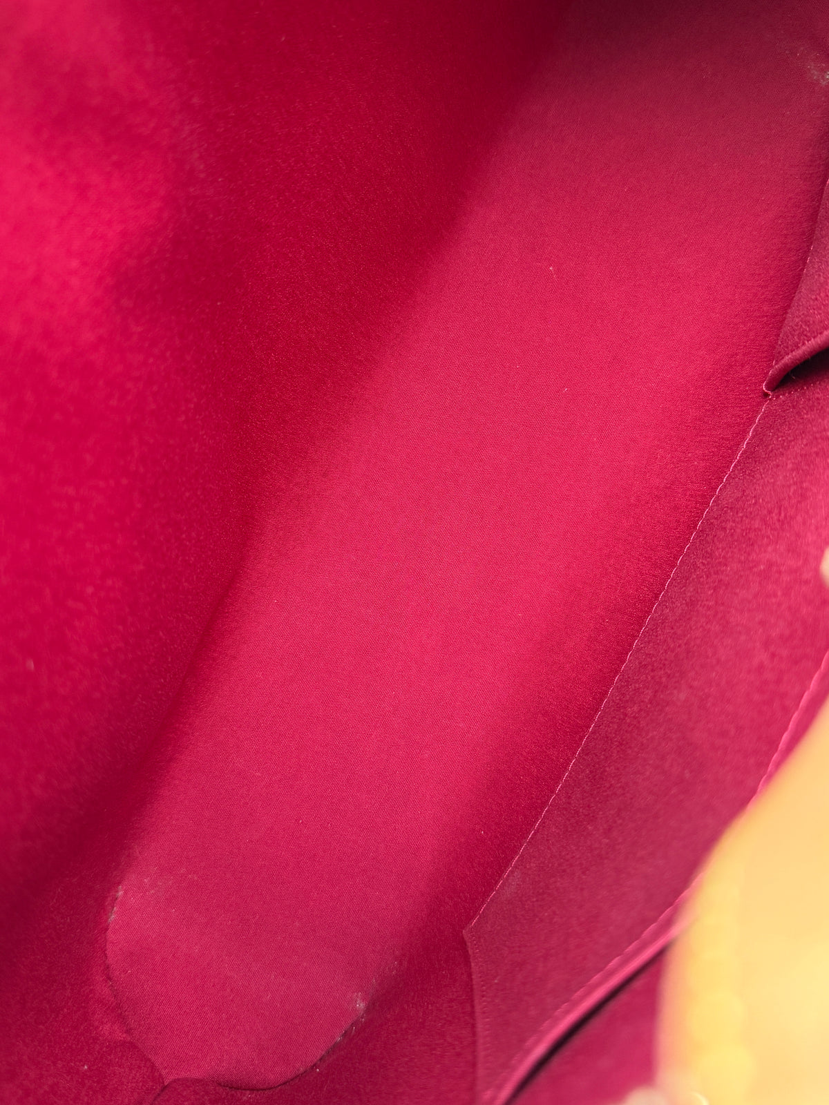 Louis Vuitton Vintage Columbus Tote in Monogram Vernis Leather (Rouge Fauviste)