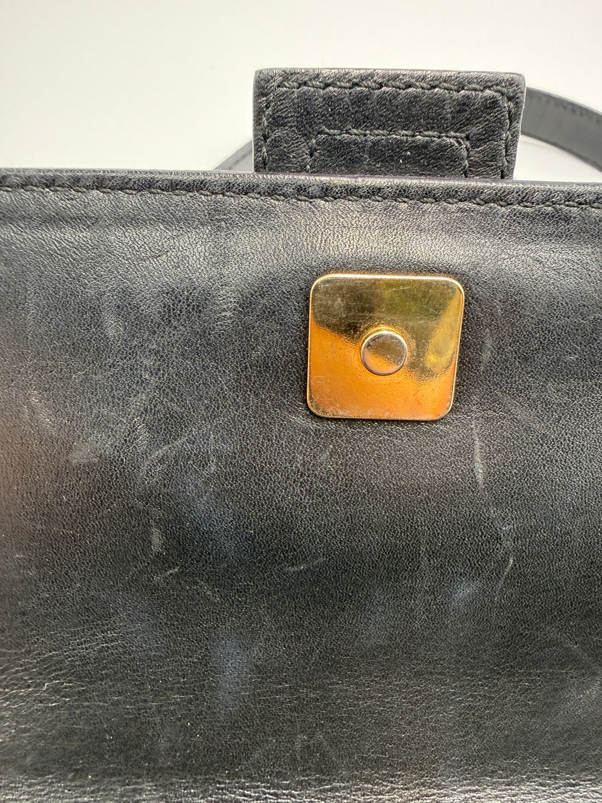 Gucci Vintage Square G Flap Shoulder Bag in Black Canvas and Leather