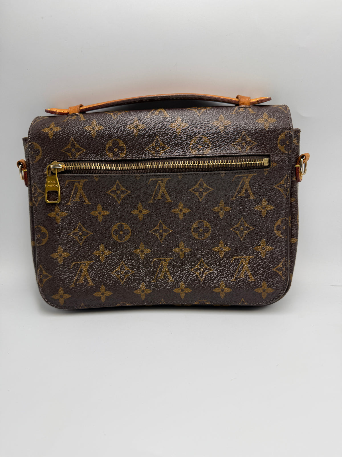 Pre-owned (2016)  Louis Vuitton Pochette Métis -Monogram Canvas - Crossbody Bag