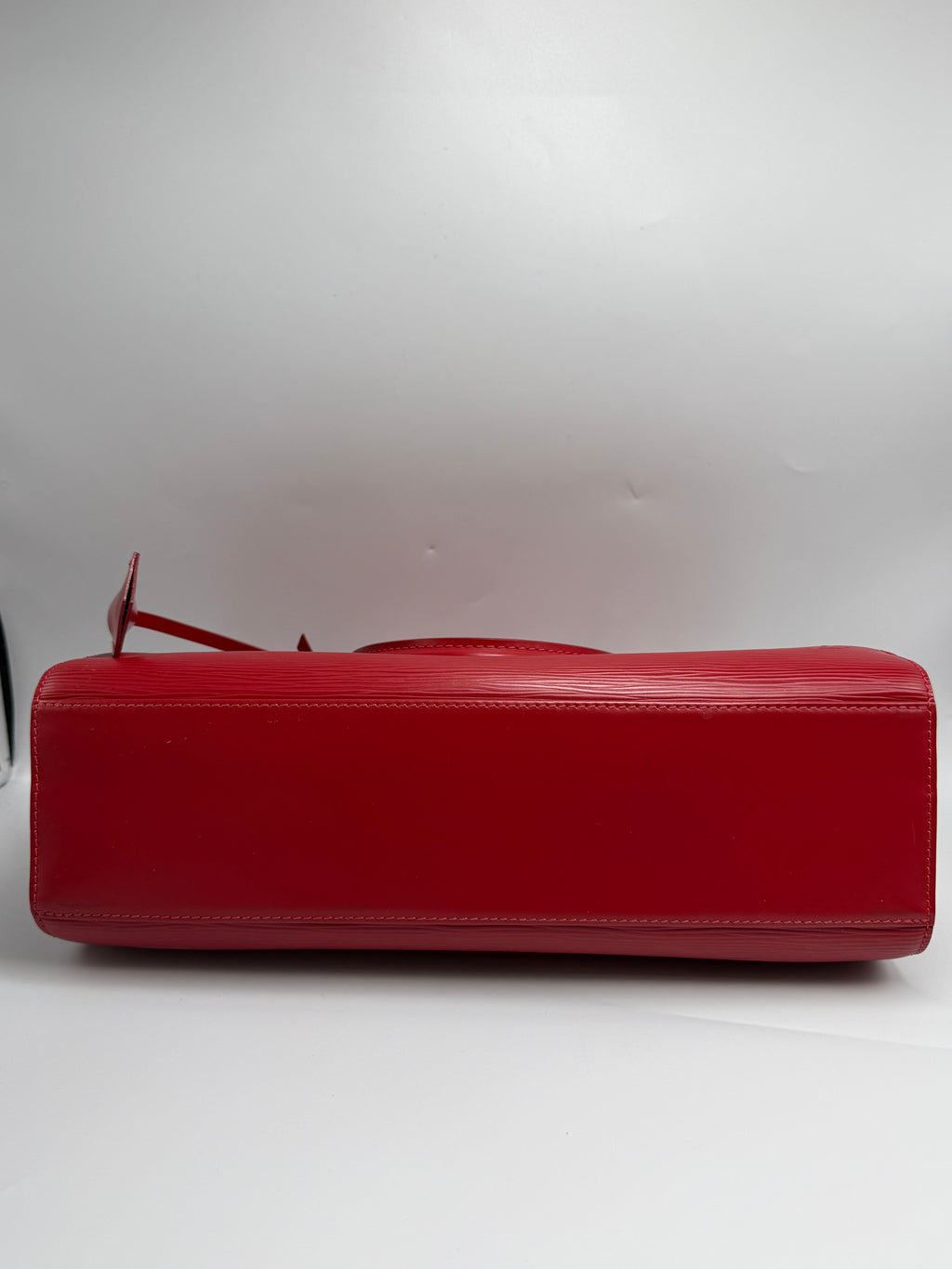 Louis Vuitton Vintage Pont Neuf PM in Castilian Red Epi Leather