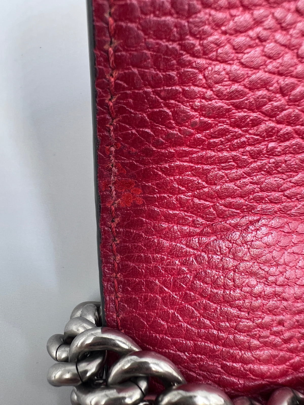 Gucci Dionysus Crystal-Embellished Medium Shoulder Bag in Red Grain Leather