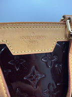 Louis Vuitton ( 2011 ) Brea MM Monogram Vernis Leather Bag – Burgundy