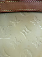 Louis Vuitton (DR4182) Brea MM Monogram Vernis Leather Bag – Yellow