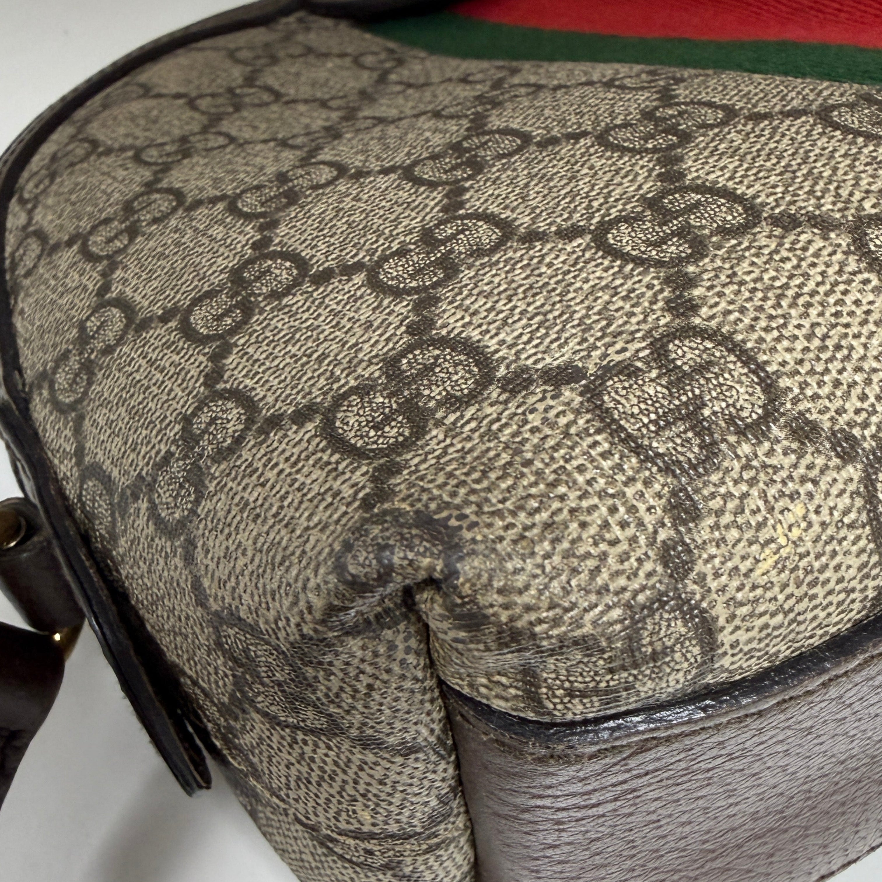 Gucci Ophidia Small Dome Shoulder Bag in GG Supreme Canvas