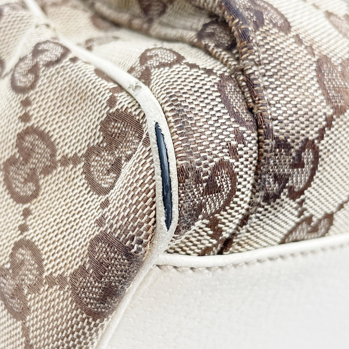 Gucci GG Canvas Abbey Pocket Boston Bag Beige