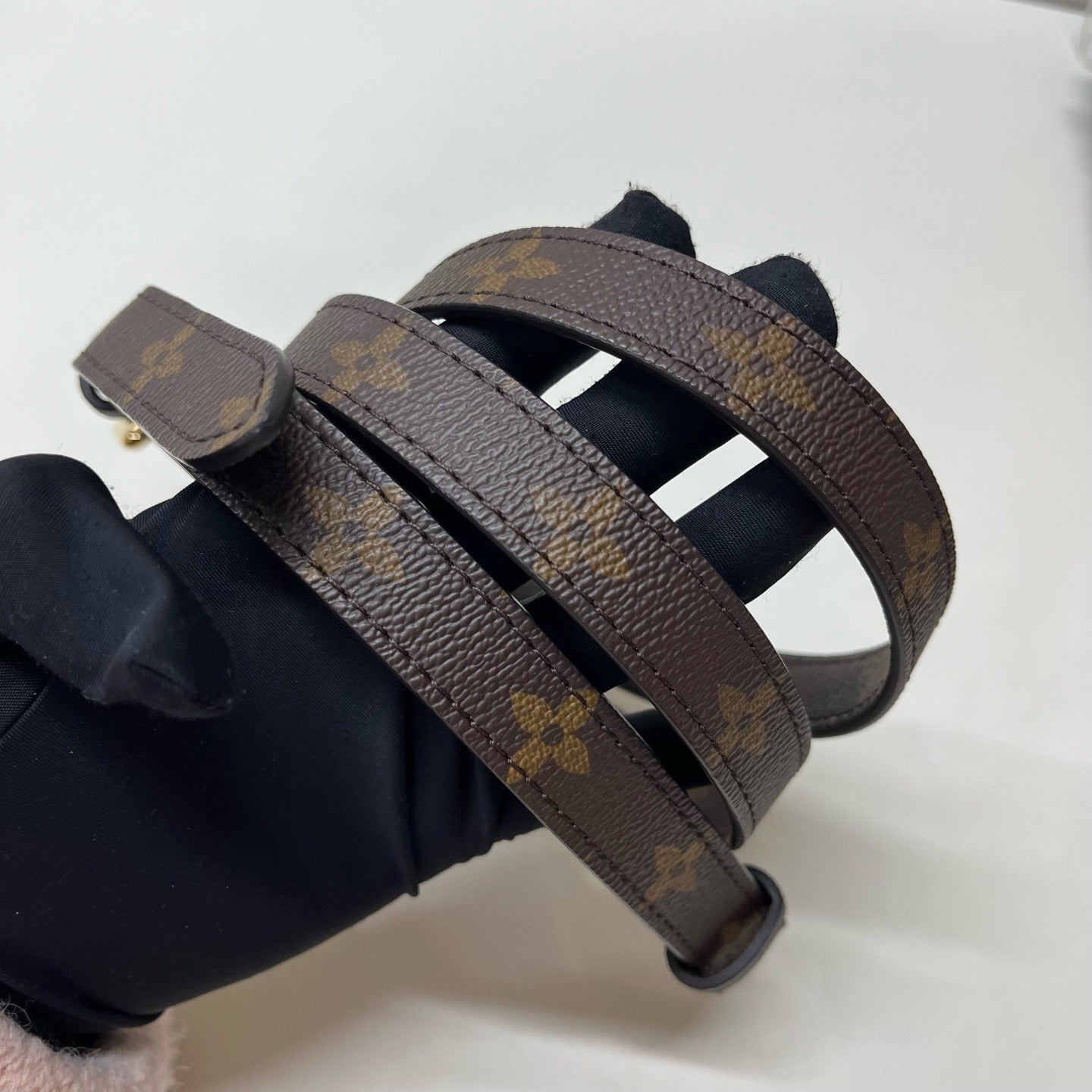 Pre-owned Louis Vuitton Pochette Métis -Monogram Canvas - Luxury Crossbody Bag