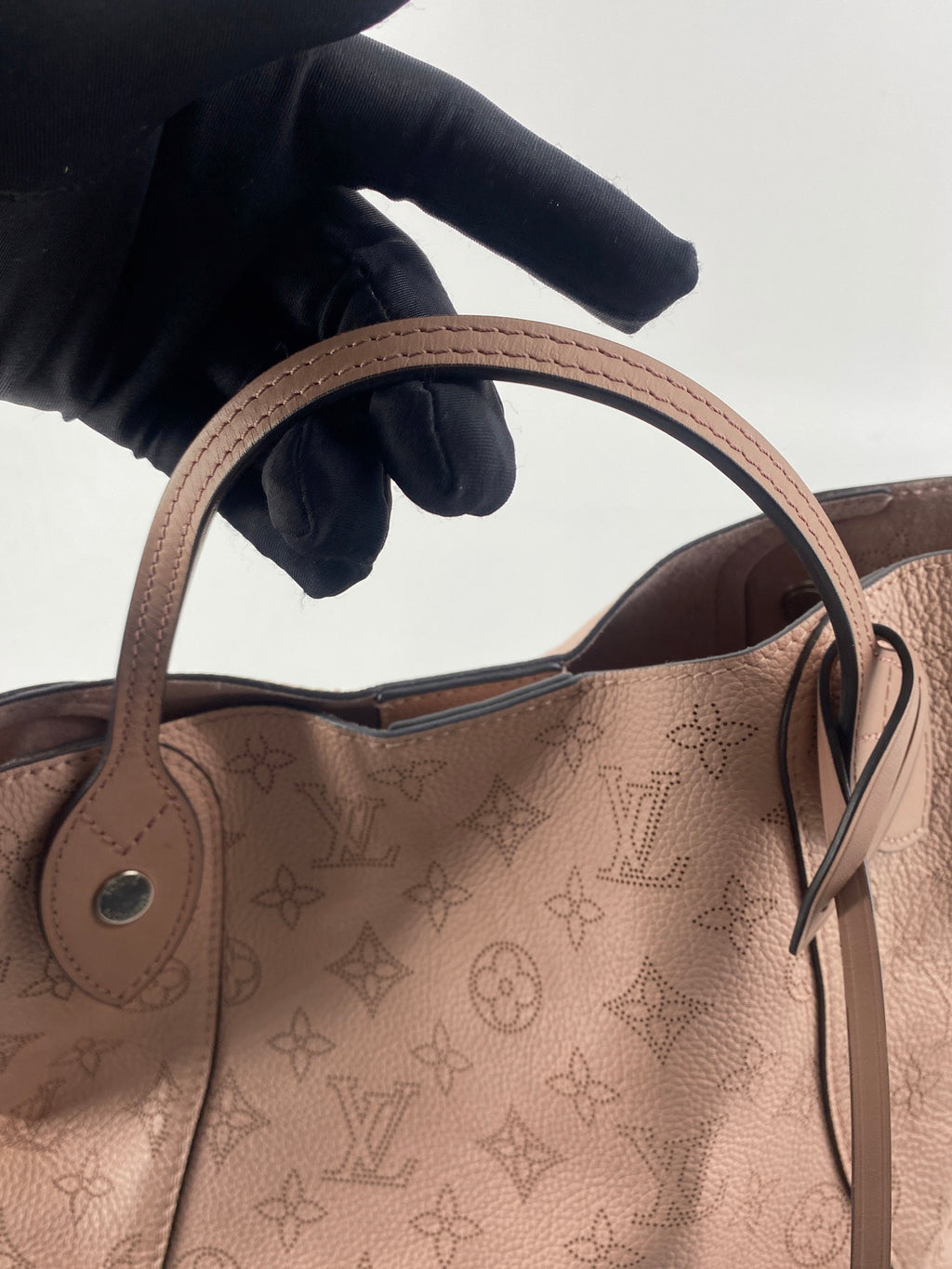 Louis Vuitton Hina PM