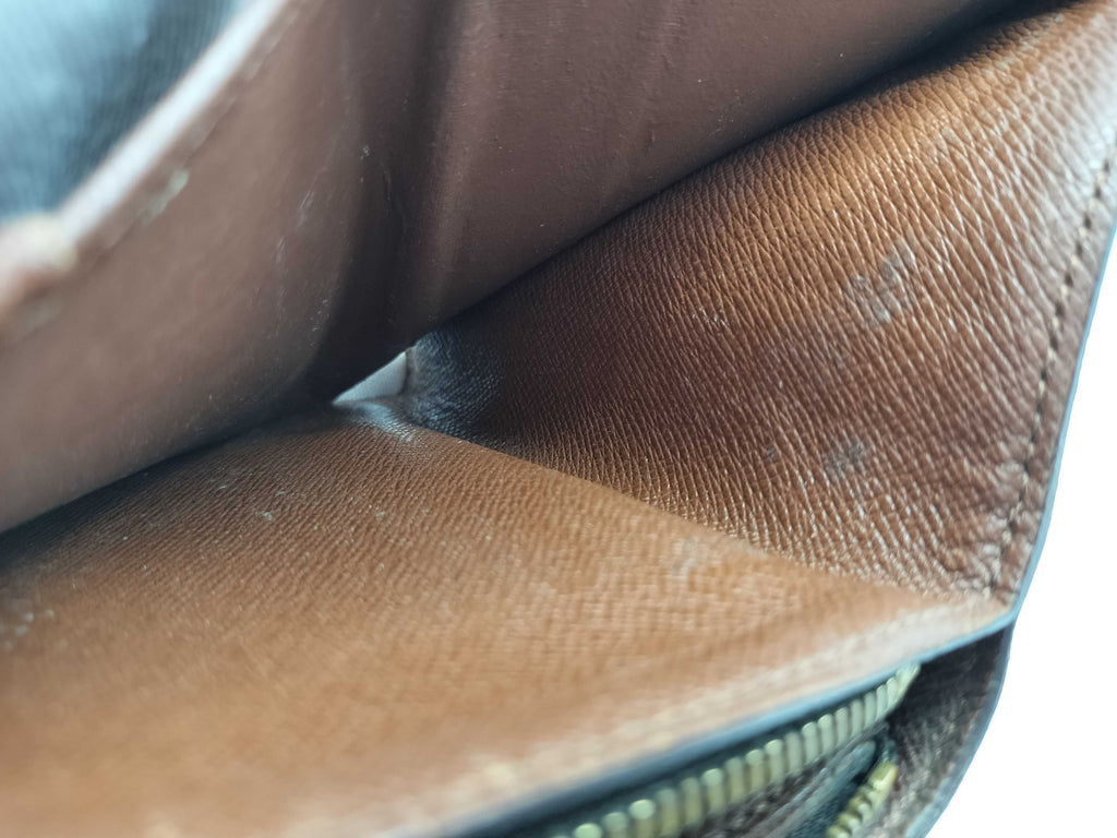 Louis Vuitton Monogram Wallet MI0979