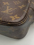 Louis Vuitton Vintage Trousse Toilette 23 in Monogram Canvas